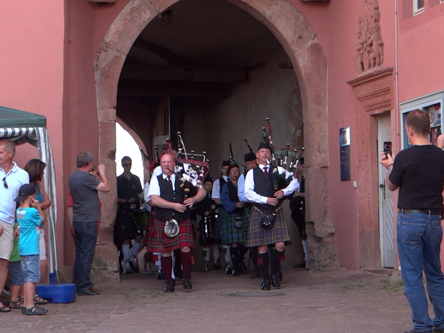 546144249_25324957230440098_1719474382777949455_n